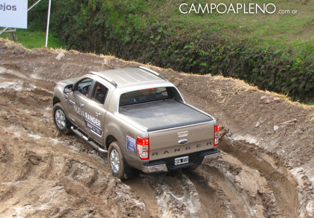 Campo a Pleno - Ford - La Rural 2014 4