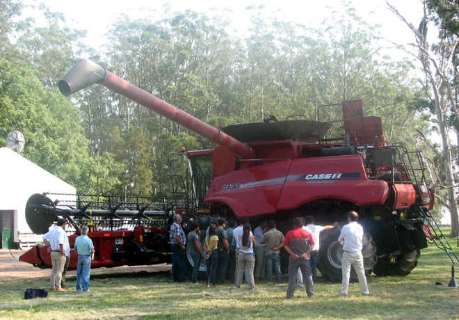 Case IH realiza pruebas de las Cosechadoras Axial-Flow Serie 130 arroceras 2