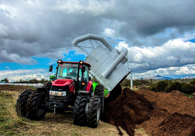 Tractor CASE IH Farmall JX90